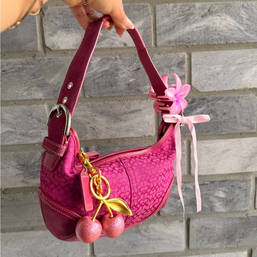 COACH Hot Pink Signature Leather Hobo Shoulder Bag - Picture 3 of 9